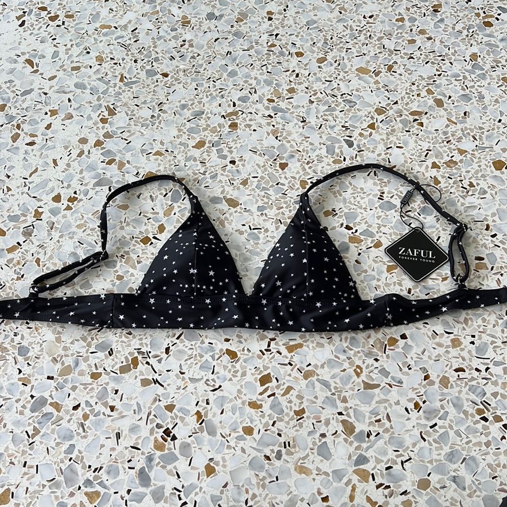 ZAFUL BLACK WITH WHITE STAR BIKINI TOP